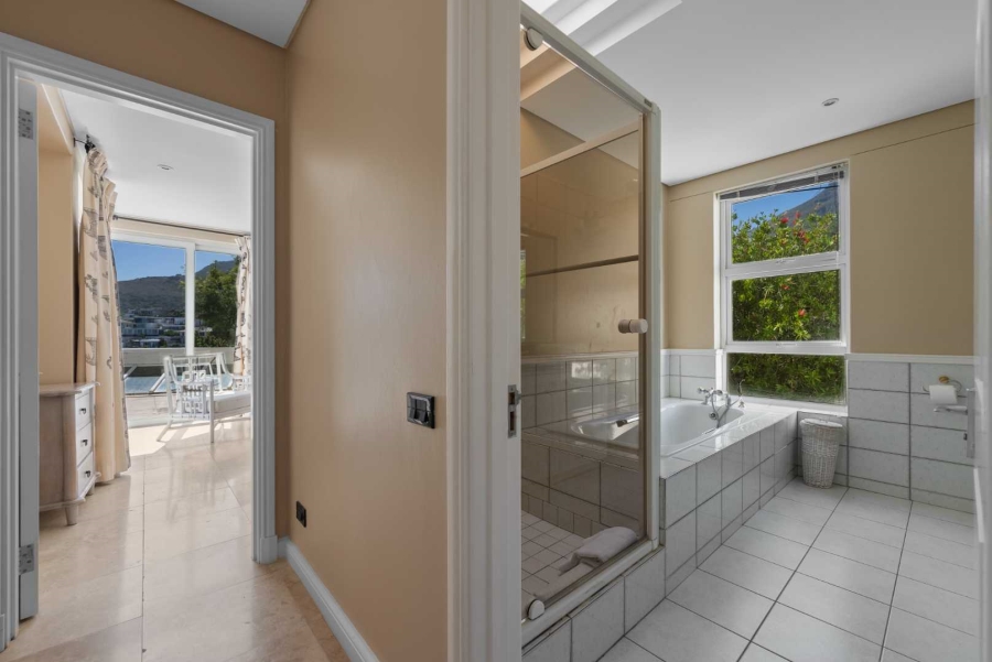 4 Bedroom Property for Sale in Camps Bay Western Cape